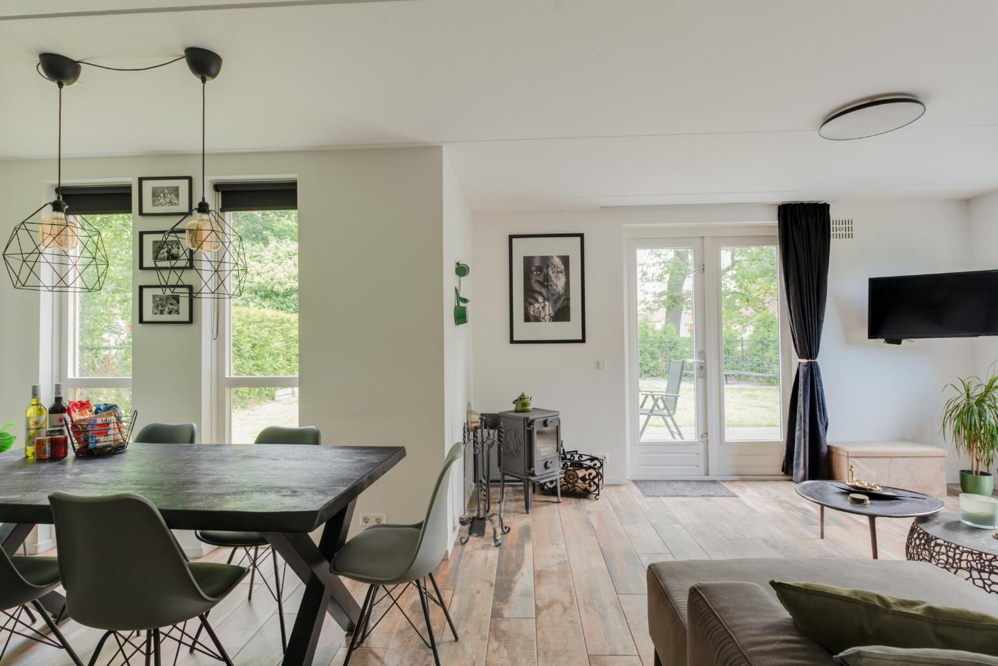 Het Huys Ewijk Mooi Luxe En Een Laadpaal Екстер'єр фото