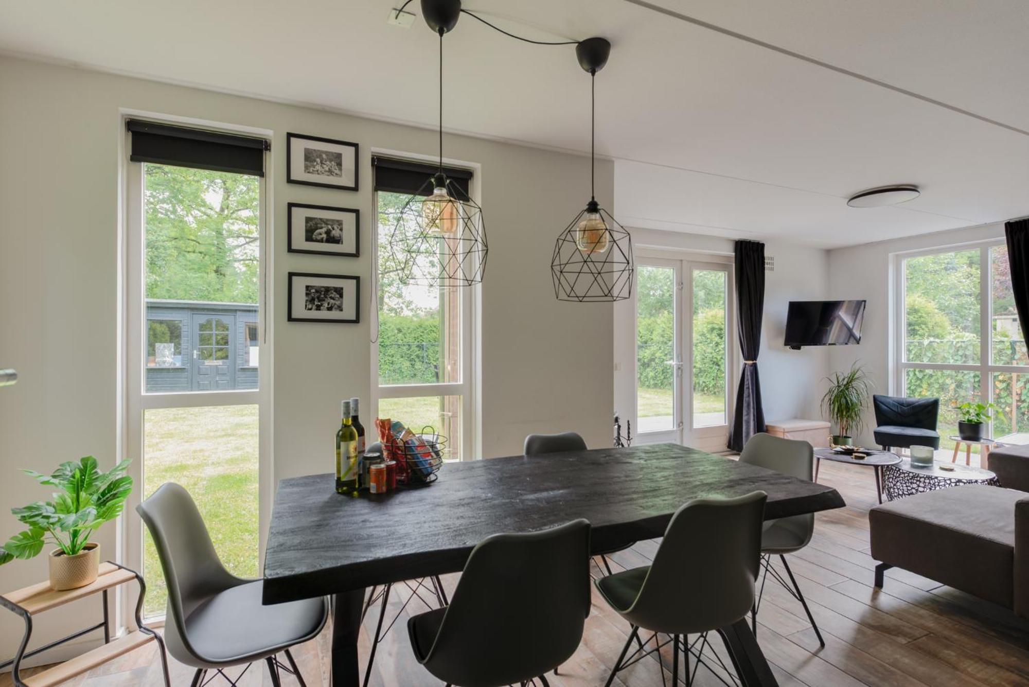 Het Huys Ewijk Mooi Luxe En Een Laadpaal Екстер'єр фото